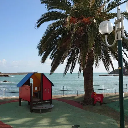 بيت للعطل 6conv21 Maison De Pecheur Au Faubourg كولِيورْ